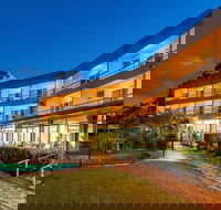 Camelot Motel - Accommodation Rockhampton