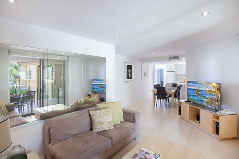 Maison Noosa Beachfront Resort - Accommodation Rockhampton 6