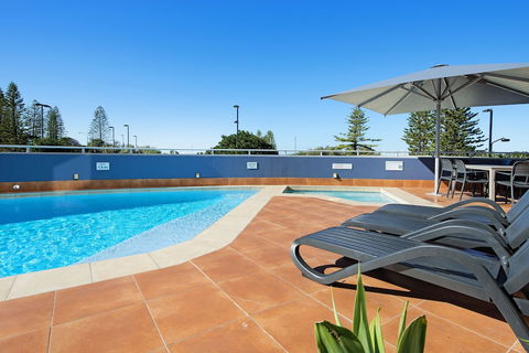 ULTIQA Shearwater Resort - Accommodation Rockhampton 1