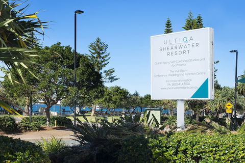 ULTIQA Shearwater Resort - Accommodation Rockhampton 0