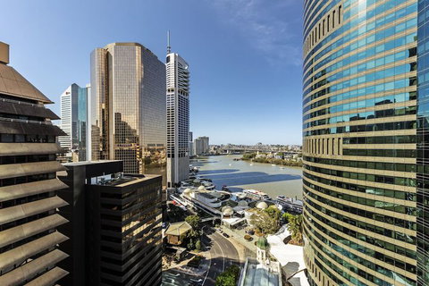 Oaks Brisbane On Felix Suites - Accommodation Rockhampton 6