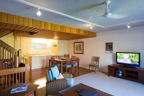 Palm Court Noosa - Accommodation Rockhampton 7