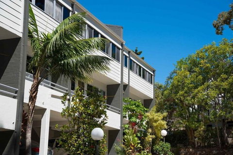 Palm Court Noosa - Accommodation Rockhampton 1