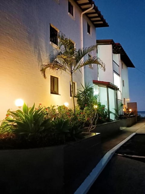 Don Pancho By The Beach - Accommodation Rockhampton 1