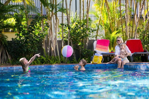 Ocean Breeze Resort - Accommodation Rockhampton 1