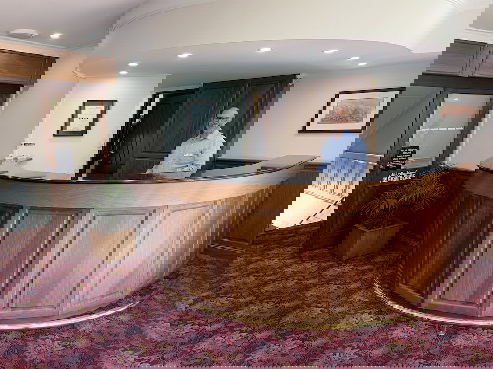 Glenelg SA Accommodation Rockhampton