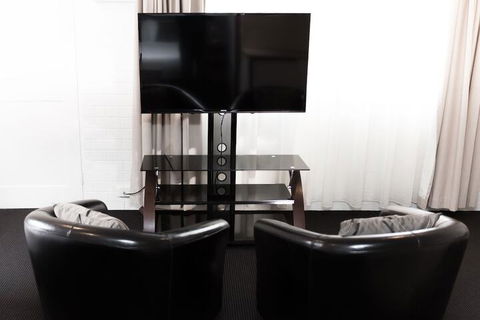 Bay Hotel Apartments - Accommodation Rockhampton 2