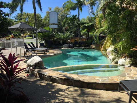 Lazy Lizard Motor Inn - Accommodation Rockhampton 1