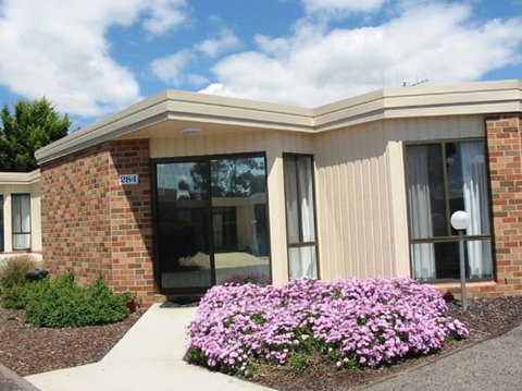 Sundown Villas - Accommodation Rockhampton 4