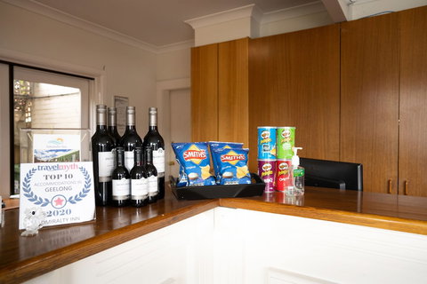 Admiralty Inn - Accommodation Rockhampton 3