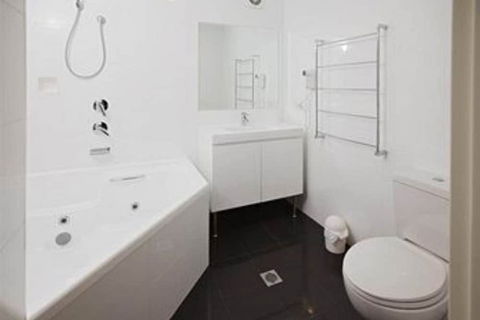 Jesmond Executive Villas - Accommodation Rockhampton 7