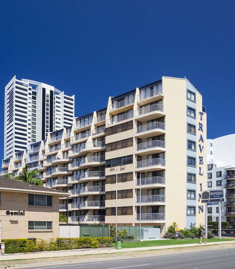 Broadbeach Travel Inn Apartments - Accommodation Rockhampton 0