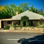 Oats Cottage - Accommodation Rockhampton 0