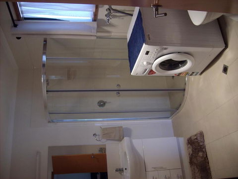 Jackos Holiday Cabins - Accommodation Rockhampton 5