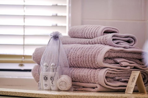 Valley View Bed & Breakfast - Accommodation Rockhampton 2