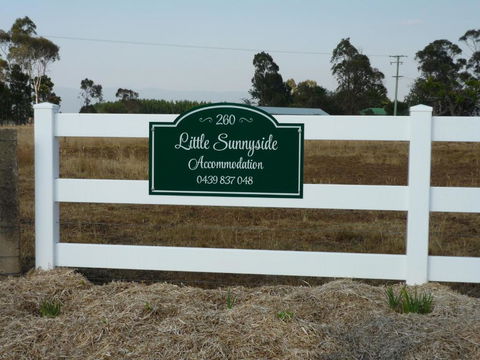 Little Sunnyside Accommodation - Accommodation Rockhampton 4