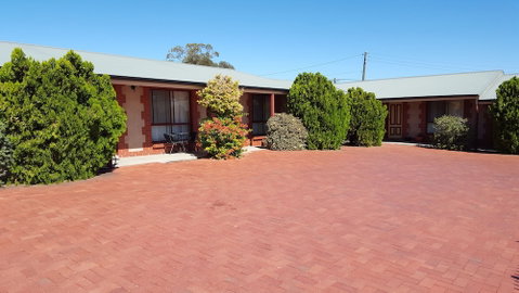 Gateway Motor Inn - Accommodation Rockhampton 0