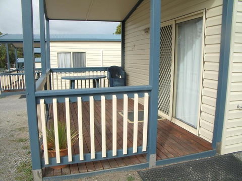 Elliston Waterloo Bay Tourist Park - Accommodation Rockhampton 4