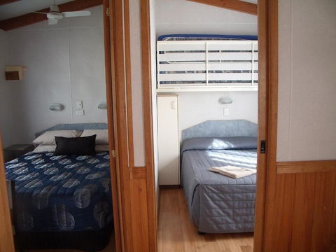 Elliston Waterloo Bay Tourist Park - Accommodation Rockhampton 5