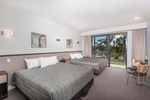 Macquarie 4 Star - Accommodation Rockhampton 6