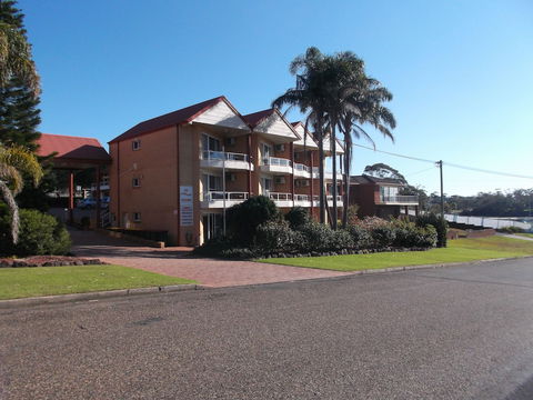Ulladulla Harbour Motel - Accommodation Rockhampton 1