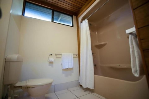 Sea Urchin Apartment - Accommodation Rockhampton 4