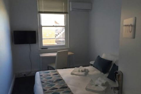 Newcastle Accommodation Tighes Hill - Accommodation Rockhampton 2