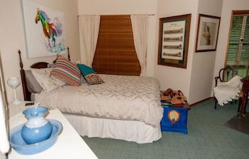 Fullcircle Farm Bed & Breakfast - Accommodation Rockhampton 0