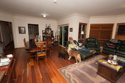 Fullcircle Farm Bed & Breakfast - Accommodation Rockhampton 5