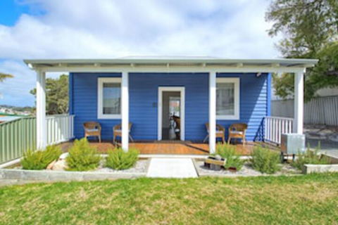 Jeffries Cottage - Accommodation Rockhampton 0