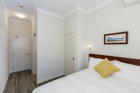 Gallery Hotel - Accommodation Rockhampton 2