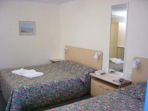 Mid Coast Motor Inn - Accommodation Rockhampton 6
