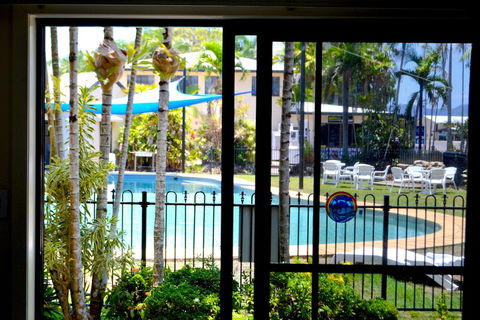 Hinchinbrook Resorts - Accommodation Rockhampton 3
