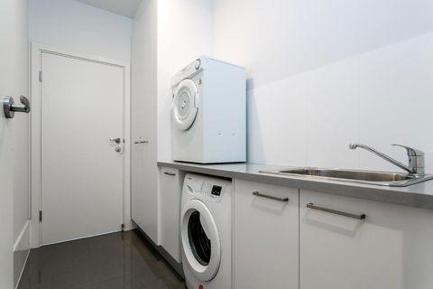 Ella House Adelaide - Accommodation Rockhampton 3