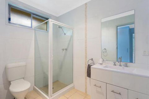 Albury Suites Parkway Lane - Accommodation Rockhampton 0