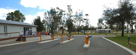 Waikerie Holiday Park - Accommodation Rockhampton 1