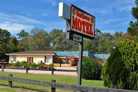 Sunflower Motel - Accommodation Rockhampton 5