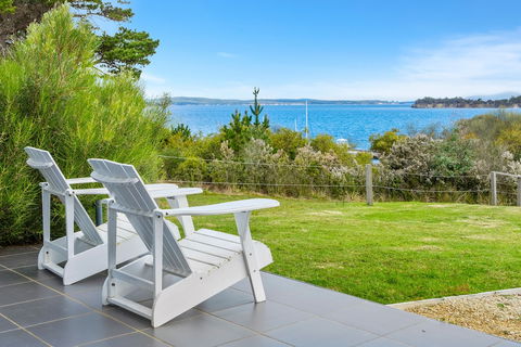 Manfield Seaside Bruny Island - Accommodation Rockhampton 6