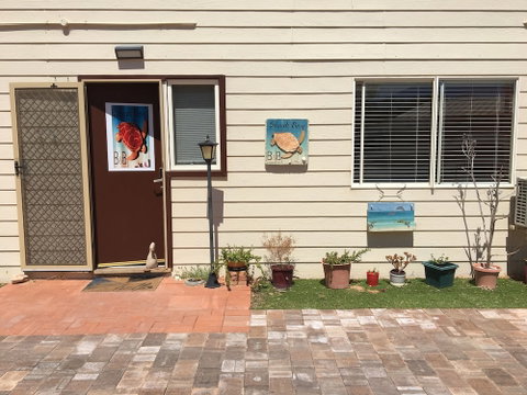 Shark Bay B & B - Accommodation Rockhampton 2