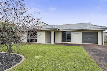 Starline - Accommodation Rockhampton 0