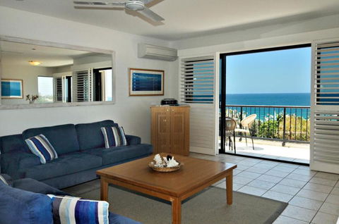 Your Home From Home With Ocean Views - Accommodation Rockhampton 2