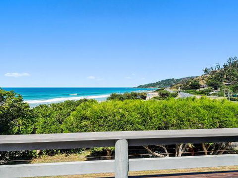 The Surf Shack - Accommodation Rockhampton 0