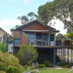 Island View 2 - Accommodation Rockhampton 0