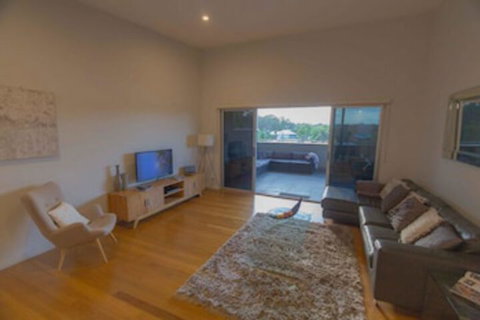Townview 8 - Accommodation Rockhampton 0