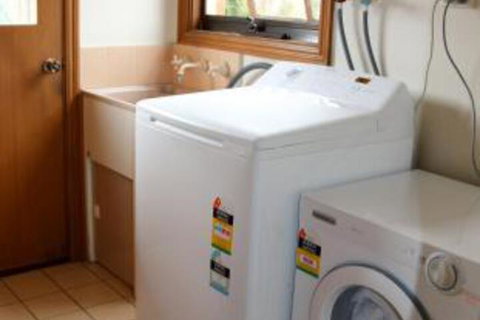Stylish 2 Bedroom Unit - Accommodation Rockhampton 6