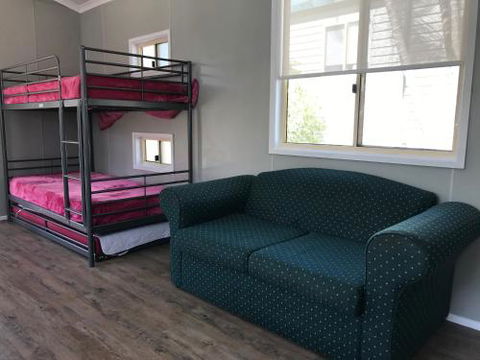 Kingfisher Caravan Park - Accommodation Rockhampton 6