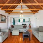 A River Bed Cottage - Accommodation Rockhampton 0