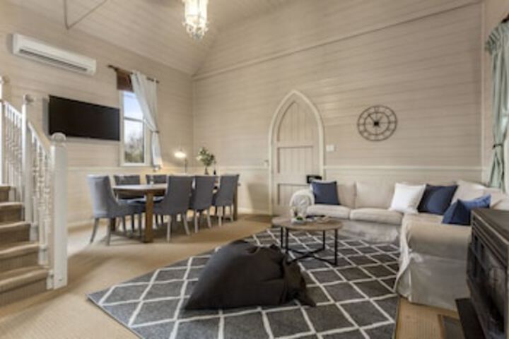 Frankford TAS Accommodation Rockhampton