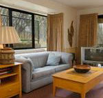 Discobolus 2 - Accommodation Rockhampton