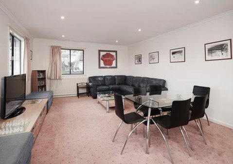 Enzian 318 - Accommodation Rockhampton 3